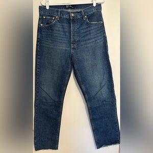 Gap high rise cheeky straight, size 10. 30 inseam.